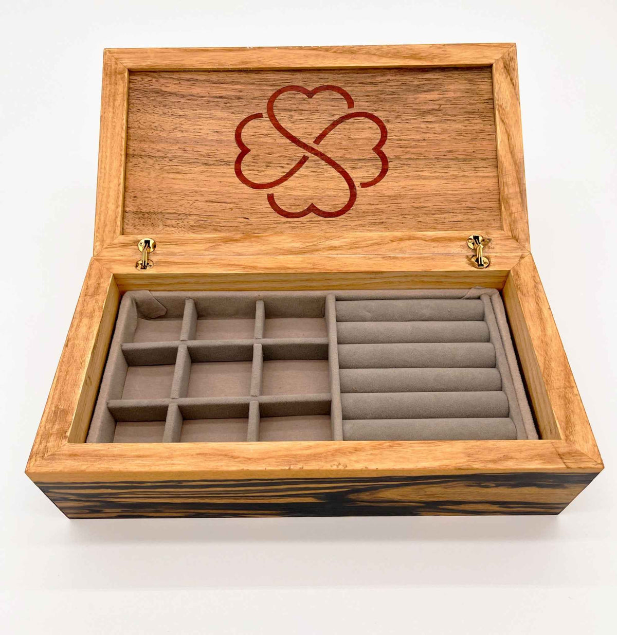 Coffret à bijoux en ébène blanc du Laos et olivier